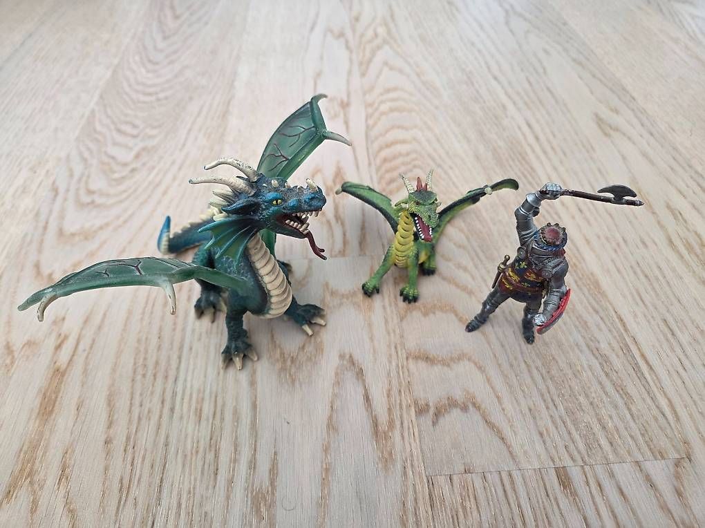 Statuette: Zwei Drachen und eine Ritter-Figur – Usato da Therwil venduto da jas_zjx8