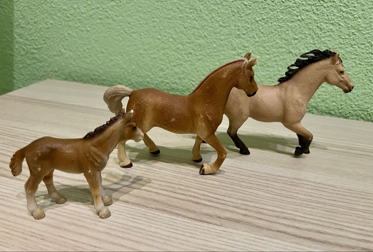 Schleich Giocattoli: Schleich Pferde Set 3 Figuren – Usato da Obernau venduto da Mya285 1
