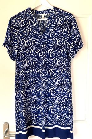 Neues Viskose Sommerkleid, Gr. 38