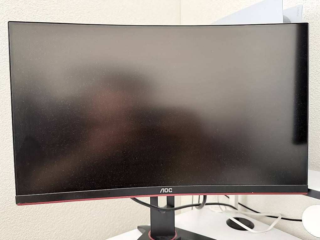 AOC Monitor: Aoc PC Bildschirm Curved 24 Zoll – Usato da Honau venduto da dal_5qfg