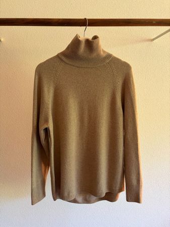 Arket Cashmere Pullover Turtle Neck Size S