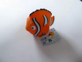 Toller Badefisch Nemo mit Spritzfunktion, ca. 8cm, Lena, neu