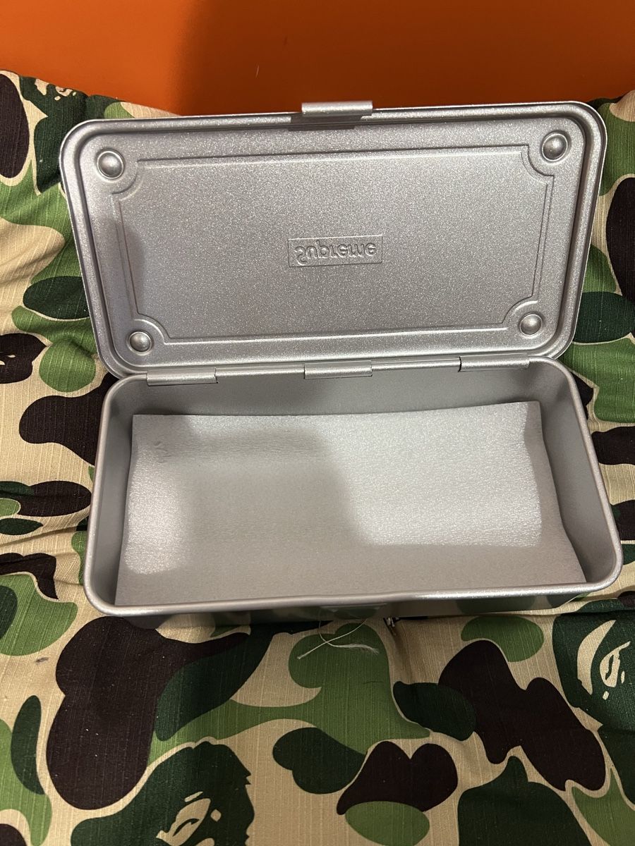 AluBox Altro in Decorazioni & Accessori: Supreme Box – Nuovo e nell'imballaggio originale da Zürich venduto da Realvintagesale 2