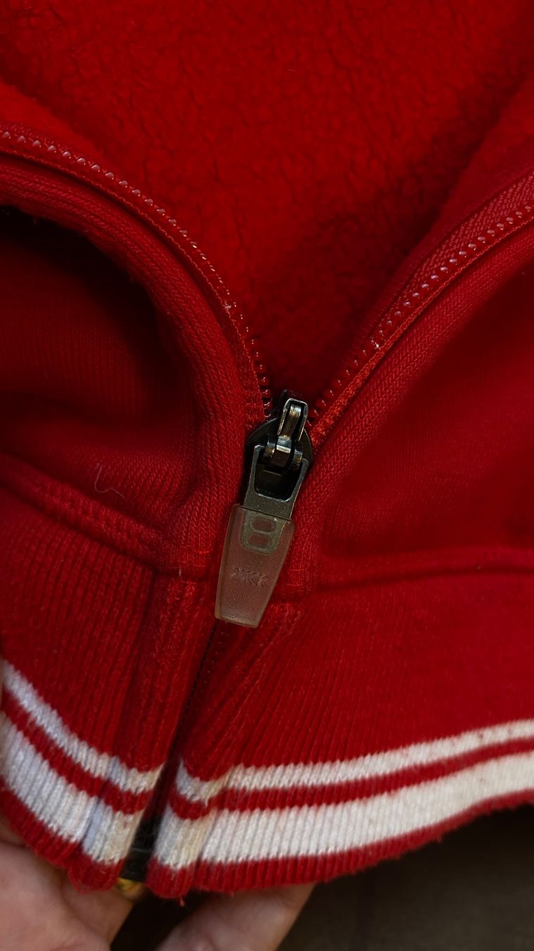 Wilson Jacken & Mäntel: Wilson Jacke Hoodie Oberteil – Gebraucht aus Obfelden von tan_9lj9 2