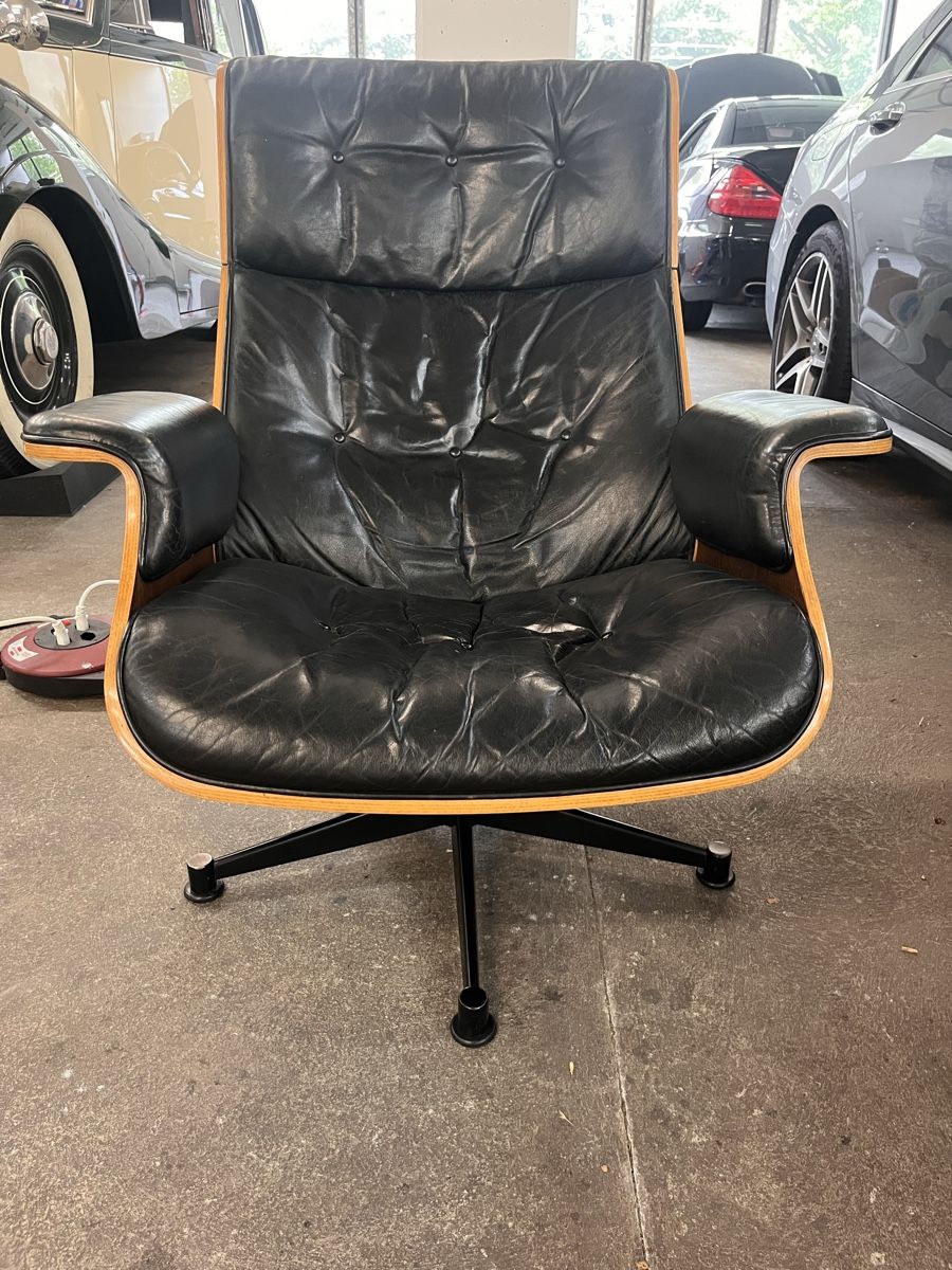 Sessel: Alter Designerstuhl mit Hocker – Gebraucht aus Muri AG von Philipp27LMW 8