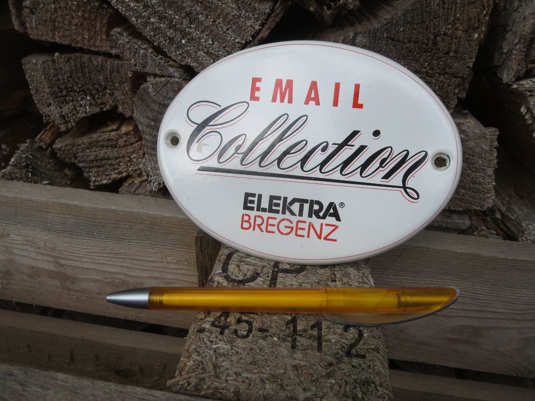 Insegne: Emailschildchen Elektra Bregenz – Usato da Wolfhalden venduto da Quiria68
