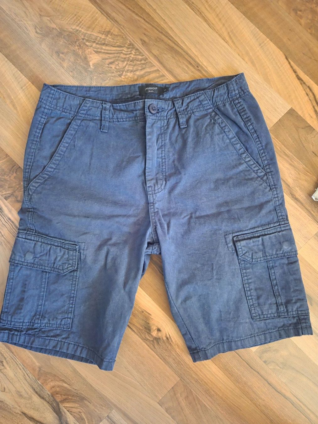 Manor Pantaloni: 2 Shorts Manor Grösse S – Usato da Wattwil venduto da manupf 3