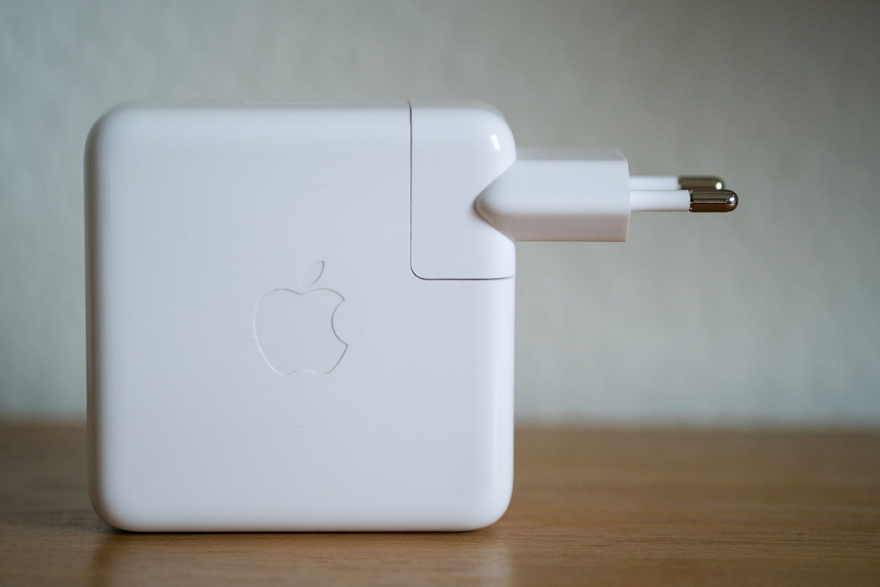 Apple Caricabatterie: Original Apple 61W USB-C Power Adapter – Usato da Zürich venduto da cbrl 2