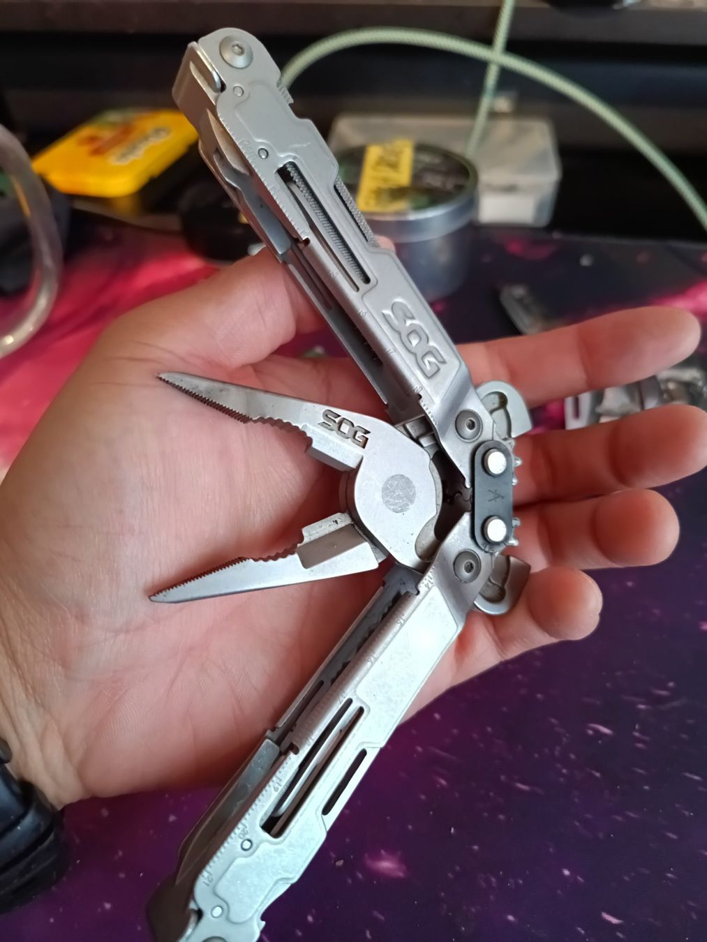 Alle Werkzeuge: SOG multitool – Gebraucht aus Bertschikon (Gossau, ZH) von SJLPHI 3