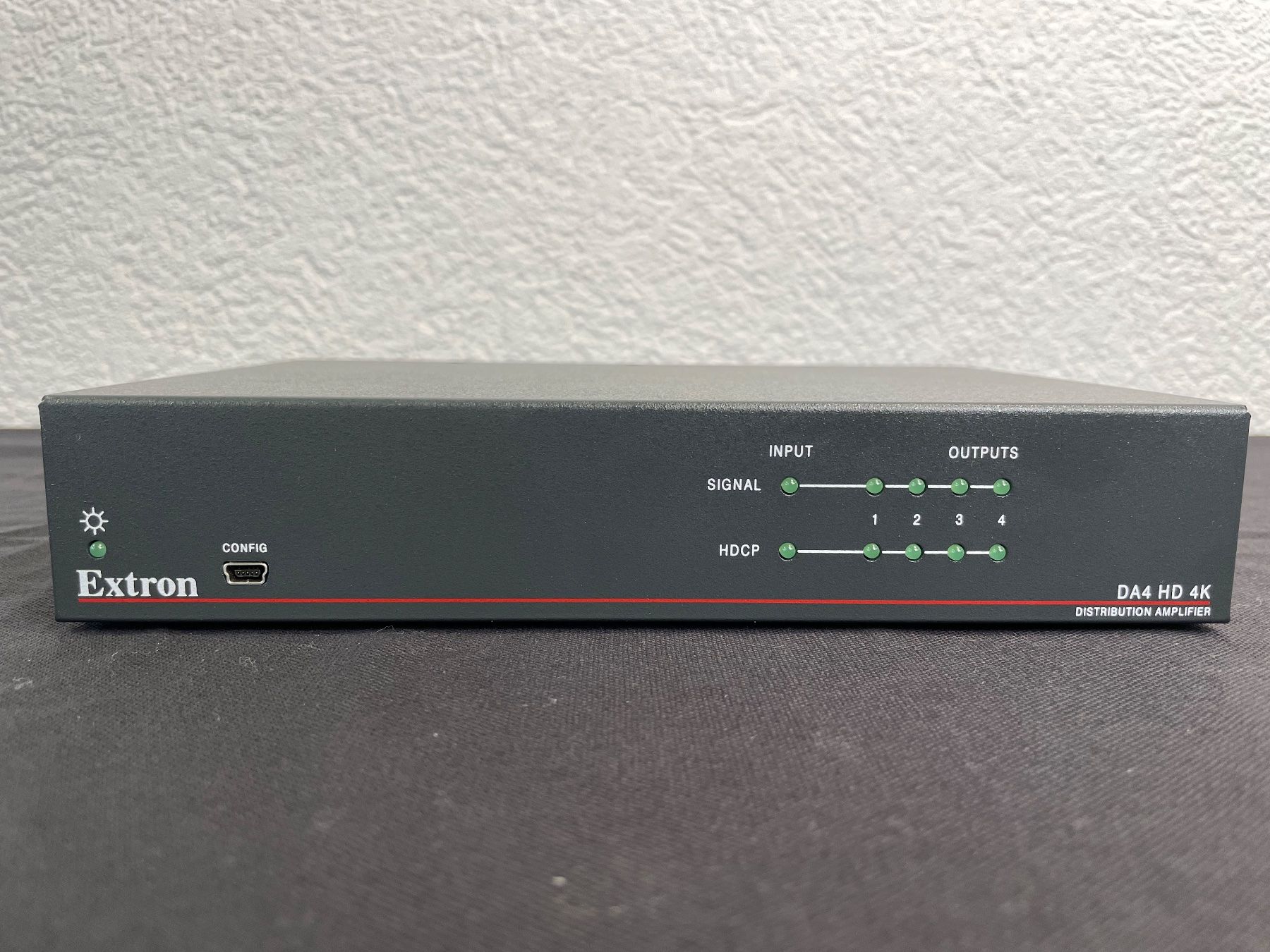 Home Cinema: Extron DA4 HD 4K – Usato da Bern venduto da NIKA-SYSTEMS