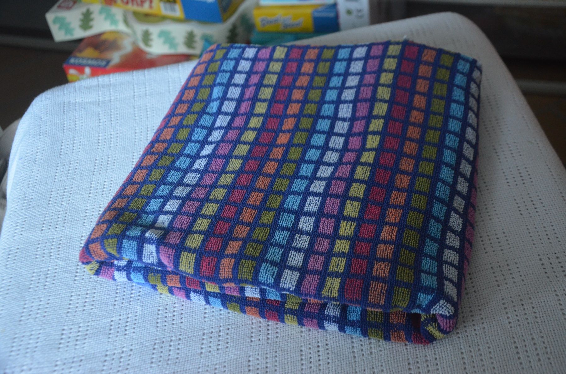 Teli da bagno: BADETUCH - SERVIETTE - CM 100X75 – Usato da Chiasso venduto da Dolly015