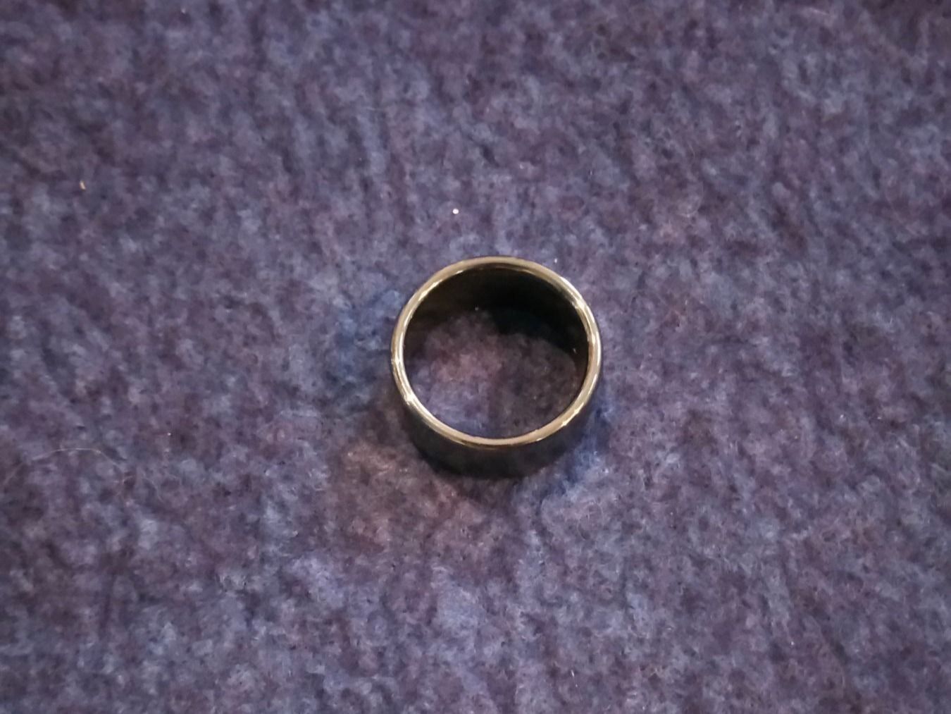 Ringe: Ring aus Glas schwarz – Neu (gemäss Beschreibung) aus Beckenried von Havacola 8