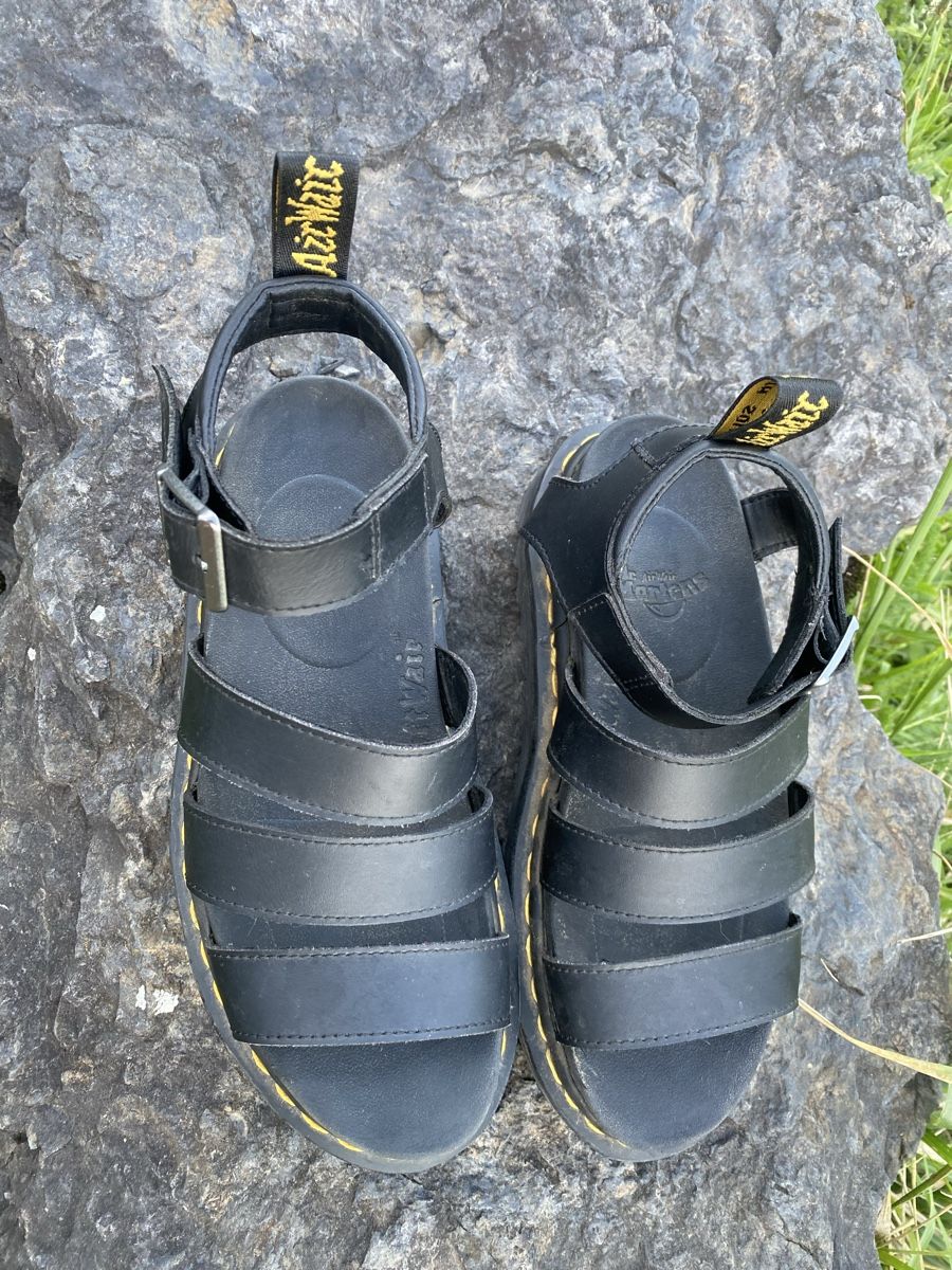 Dr. Martens Damenschuhe: Dr Martens Sandalen Black Leather – Neu (gemäss Beschreibung) aus Schattenhalb von and_5wk7 2
