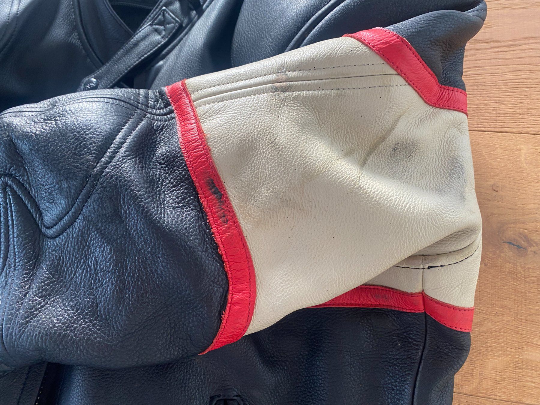 IXS Vestes: Motorradlederjacke IXS - Grösse 54 – D'occasion à Unterterzen par bac_287t 6