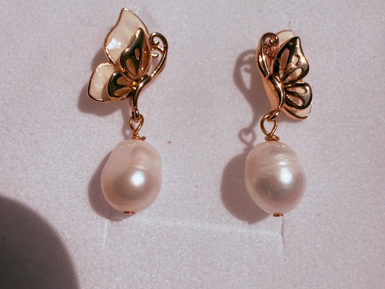 Ohrringe & -stecker: Boucles d’oreilles Muse Papillon – Neu und originalverpackt aus St-Maurice von Sandrinette123 1