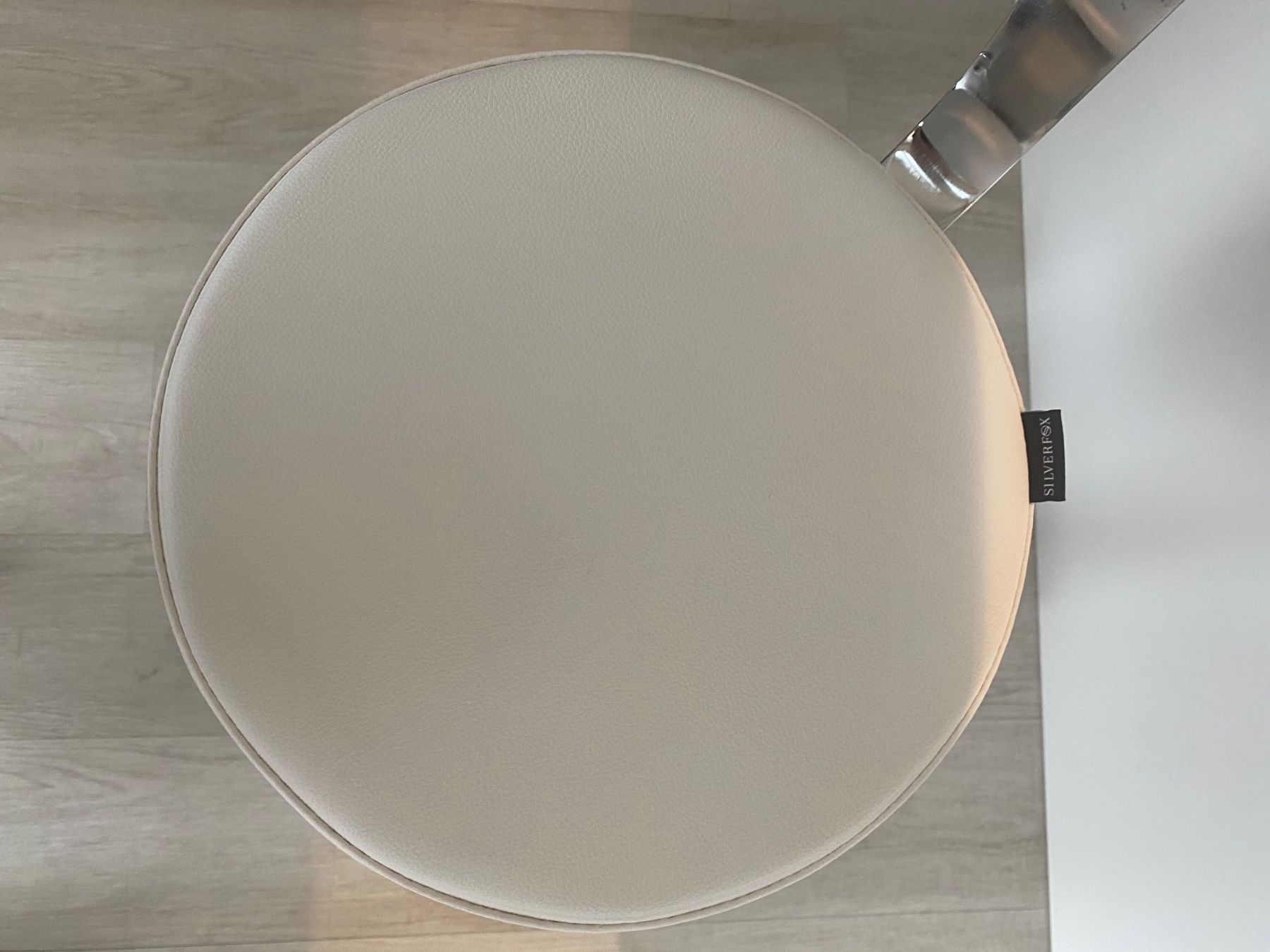 Stühle: Silverfox Drehstuhl, Hocker - Top Zustand! – Gebraucht aus Bürglen TG von Seepferdli 2