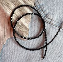Spinell facettiert   3mm   44cm   schwarz   Strang für Kette