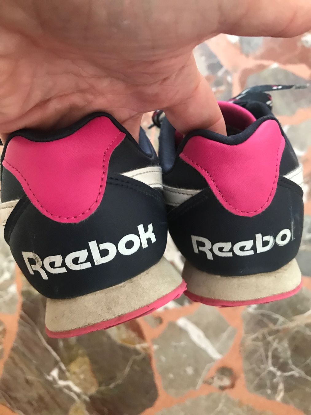 Reebok Schuhe für Mädchen: REEBOK Sneaker, Gr.35 – Gebraucht aus Vezia von luce2011 3