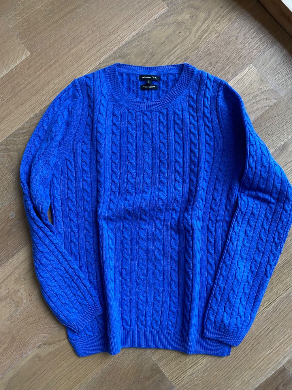 Massimo Dutti Pullover & Sweatshirts: Pullover – Neu (gemäss Beschreibung) aus Baar von rel_9lvy