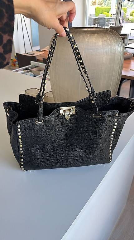 Valentino Taschen für Damen: Valentino Tasche – Gebraucht aus Ennetbürgen von Jvek