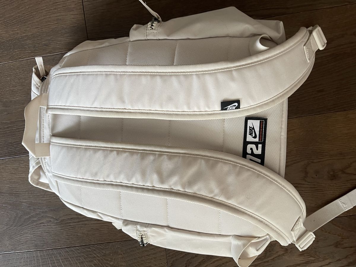 Nike Zaini: Nike Heritage RUCKSACK  – Usato da Mauren venduto da toppiloppi 4