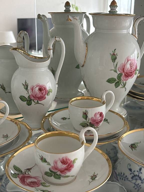 Strumenti musicali: Meissen Service Schwanenhals Griff Rose  – Usato da Adligenswil venduto da adropolis