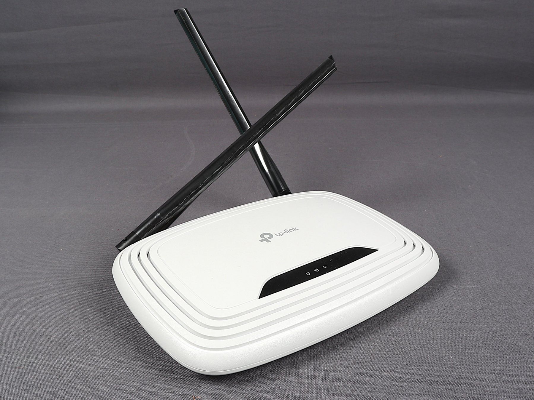 TP-Link Modem & Router: TP-LINK 300 Mbps Wireless N Router TL-WR841N – Nuovo (secondo la descrizione) da Steinen venduto da Restwert_Steinen 3