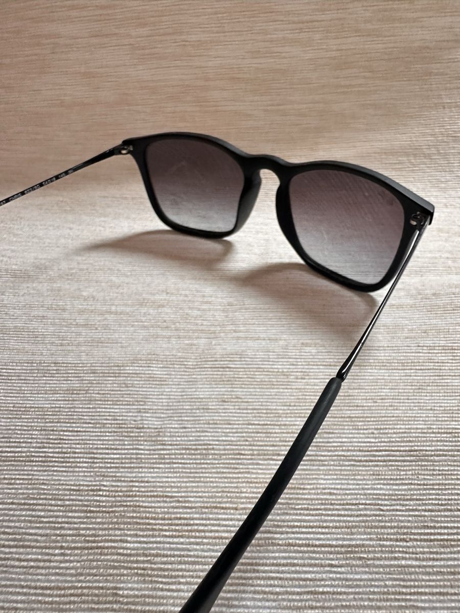 Ray-Ban Lunettes & Verres: Ray-Ban neri – D'occasion à Vezia par MassimoBruschetti 1