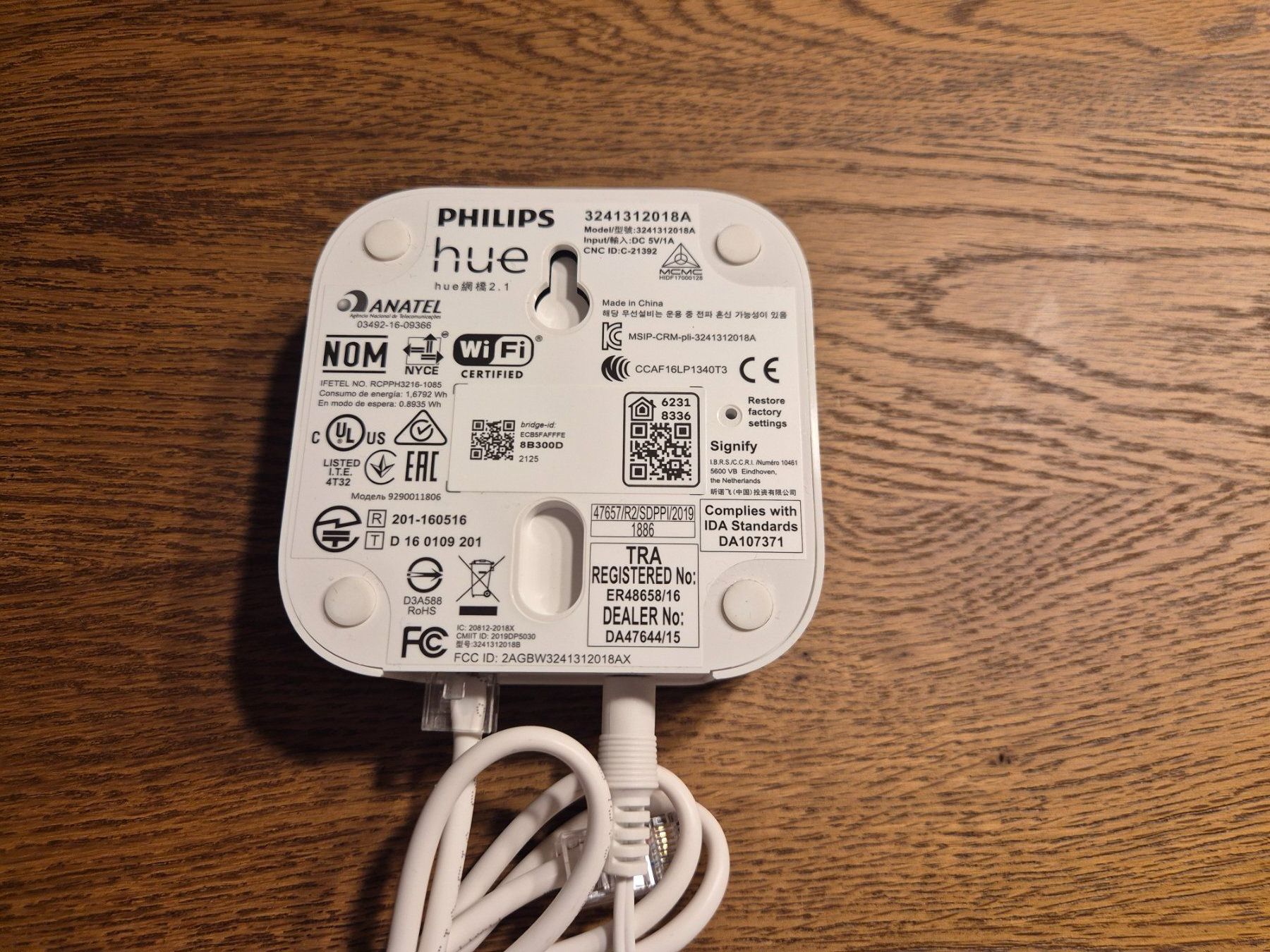 Philips Hub & Switch: Philips Hue Bridge – Usato da Muttenz venduto da D3strukt0r 2