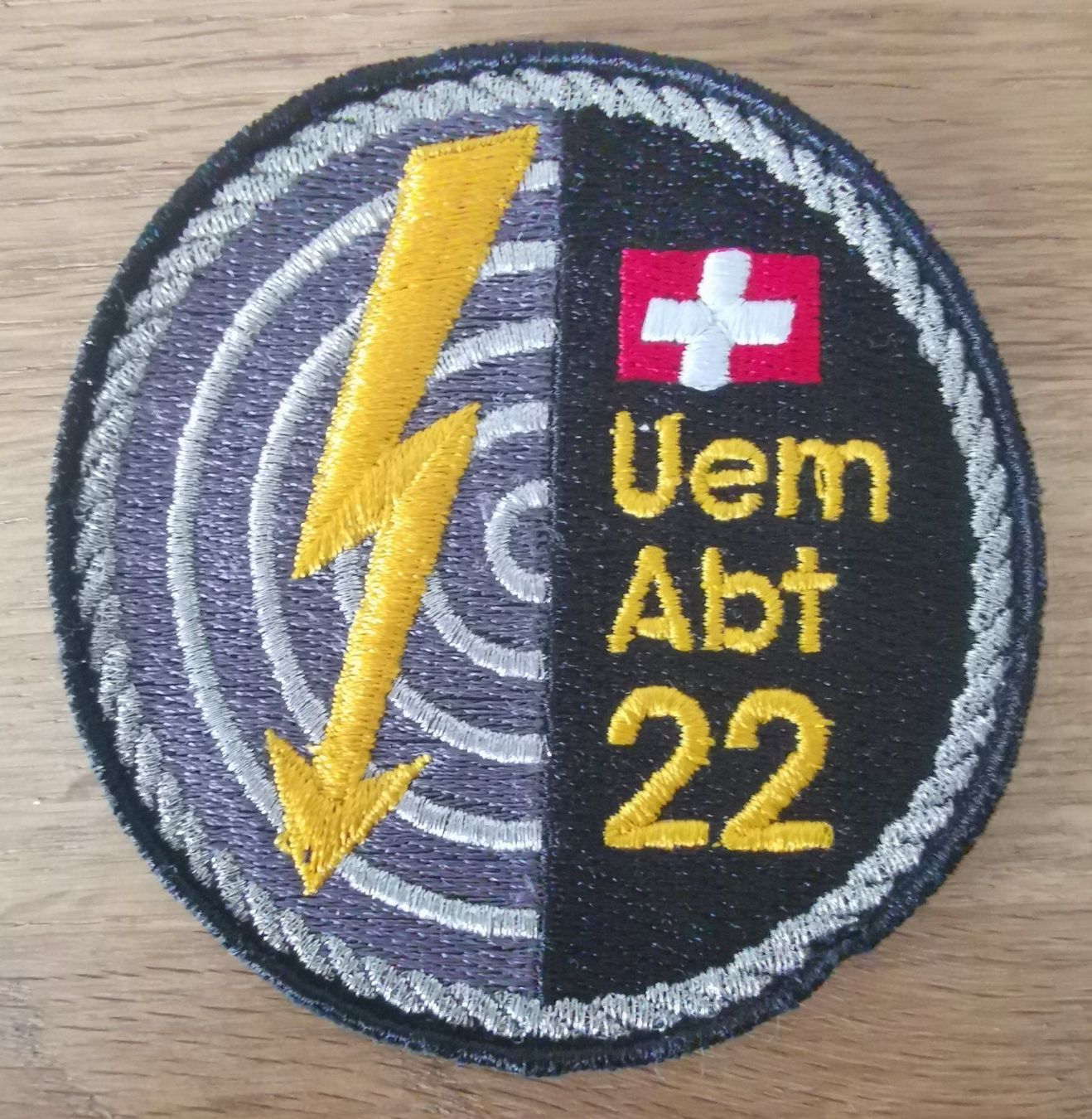 Placchette & Badge: Armée Suisse – Usato da Payerne venduto da jacmar