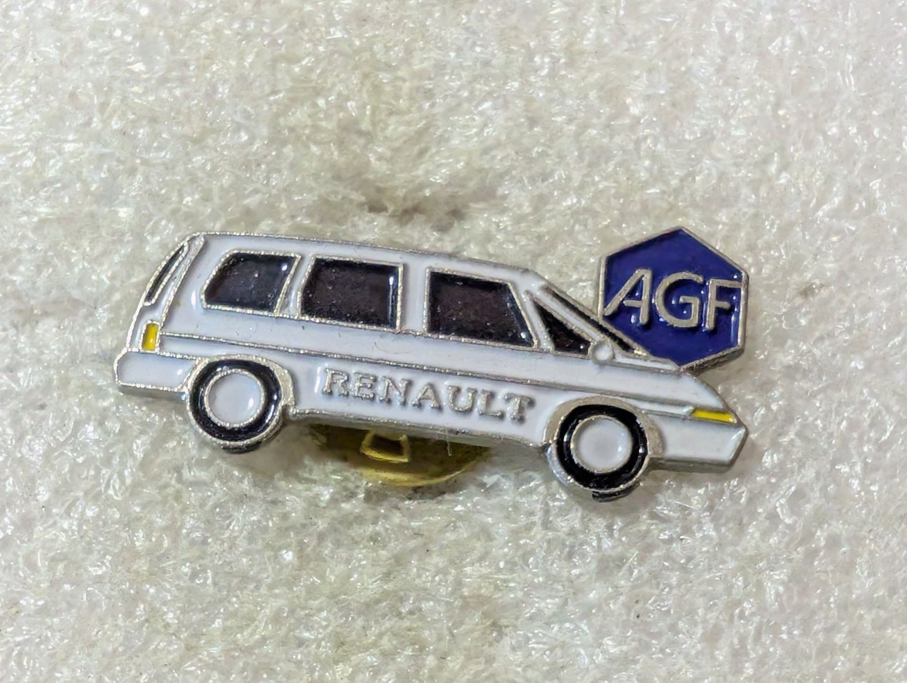 Placchette & Badge: Ansteckpin 40: Auto AGF Renault – Usato da Oppligen venduto da Pin-Fall-Shop