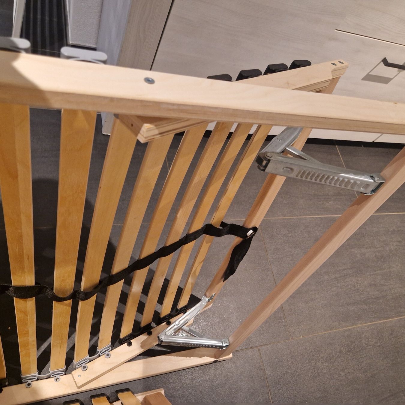 Lattenroste: 2 Lattenroste verstellbar 90x200cm mit Defekt – Gebraucht aus Erlinsbach SO von Smili12 3