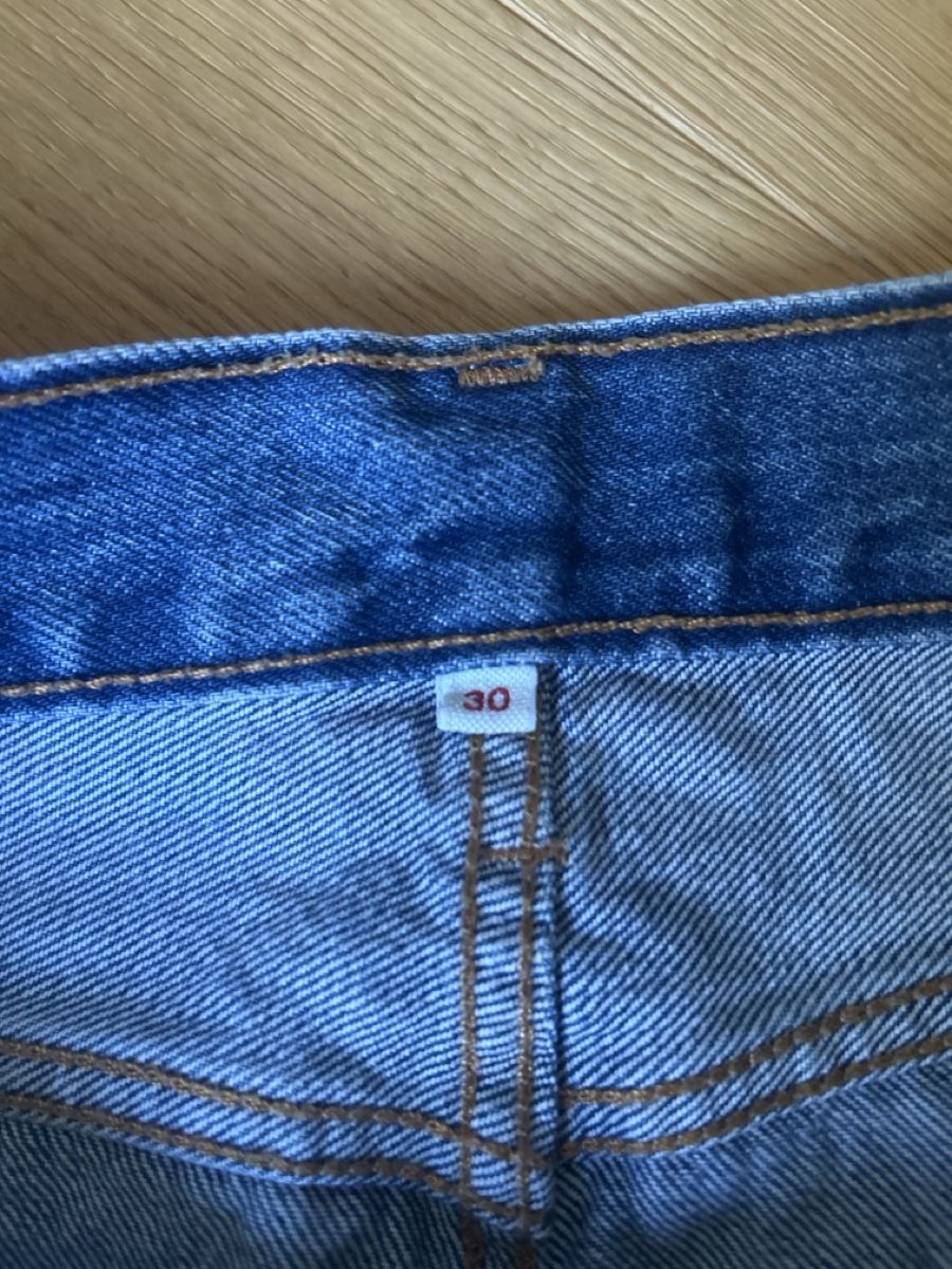 Levi's Gonne: Jeansrock Levi's Grösse 30 – Usato da Gunzgen venduto da vivalavida.p 2