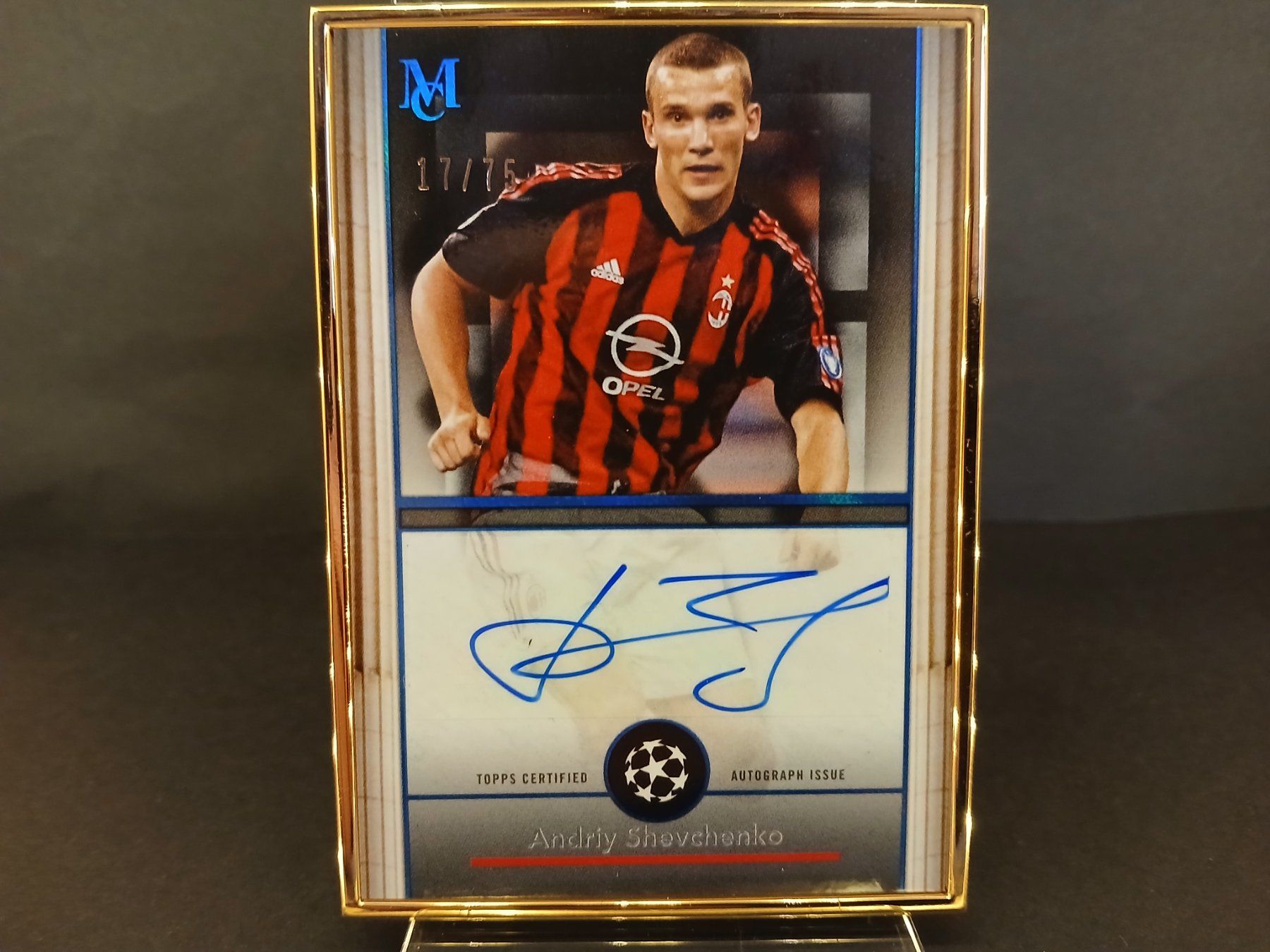Topps Carte collezionabili: Topps Museum Andriy Shevchenko Gold Frame Auto /75 ab 1.- – Nuovo (secondo la descrizione) da Schaffhausen venduto da Hariyama