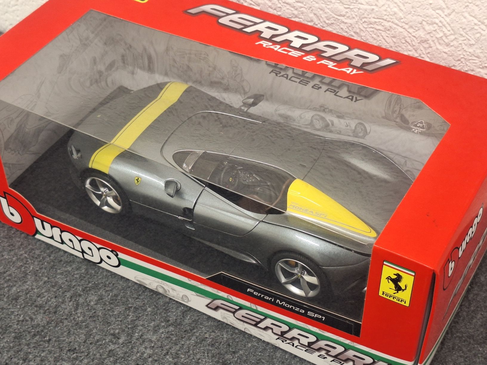 Bburago Voitures modèles: Bburago Ferrari Monza SP1 1/18 – Neuf (Voir description) à Grüt (Gossau ZH) par wisdomio7 2
