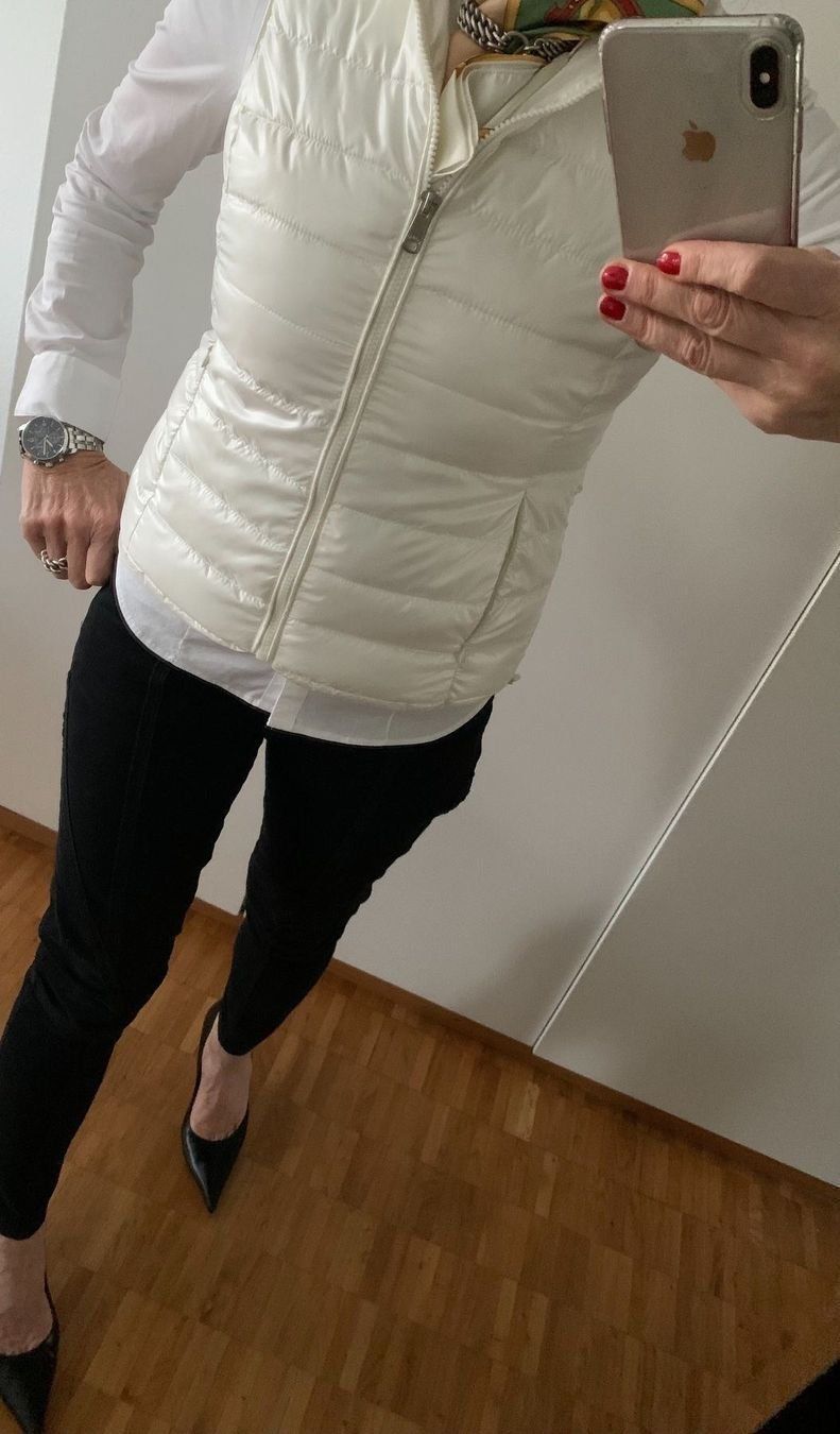 Gilet & Giacche senza maniche: WESTE Steppweste weiss-crem Farbe – Nuovo (secondo la descrizione) da Adliswil venduto da Jessik0