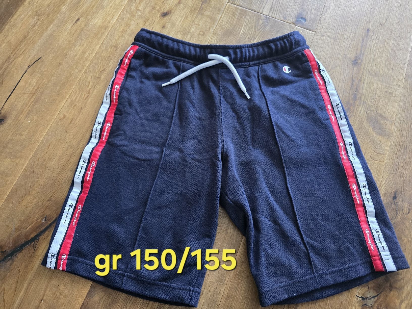 Pantaloni: Champion Shorts, Grösse 150/155, – Usato da Wittenbach venduto da Tigerlili