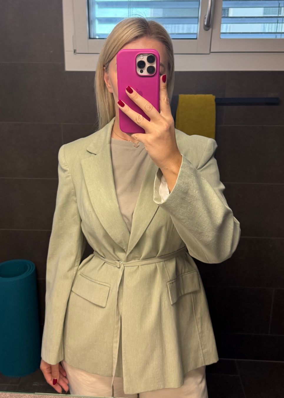 Zara Jacken: Zara Blazer – Neu (gemäss Beschreibung) aus Steinhausen von Alise