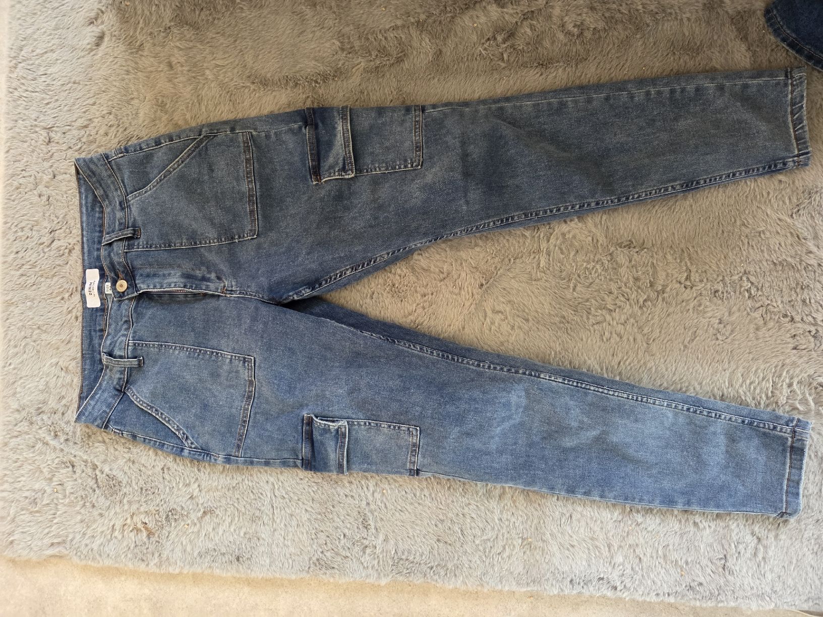 Jeans: 2 Jeans  – Usato da Rehetobel venduto da me_oe 1