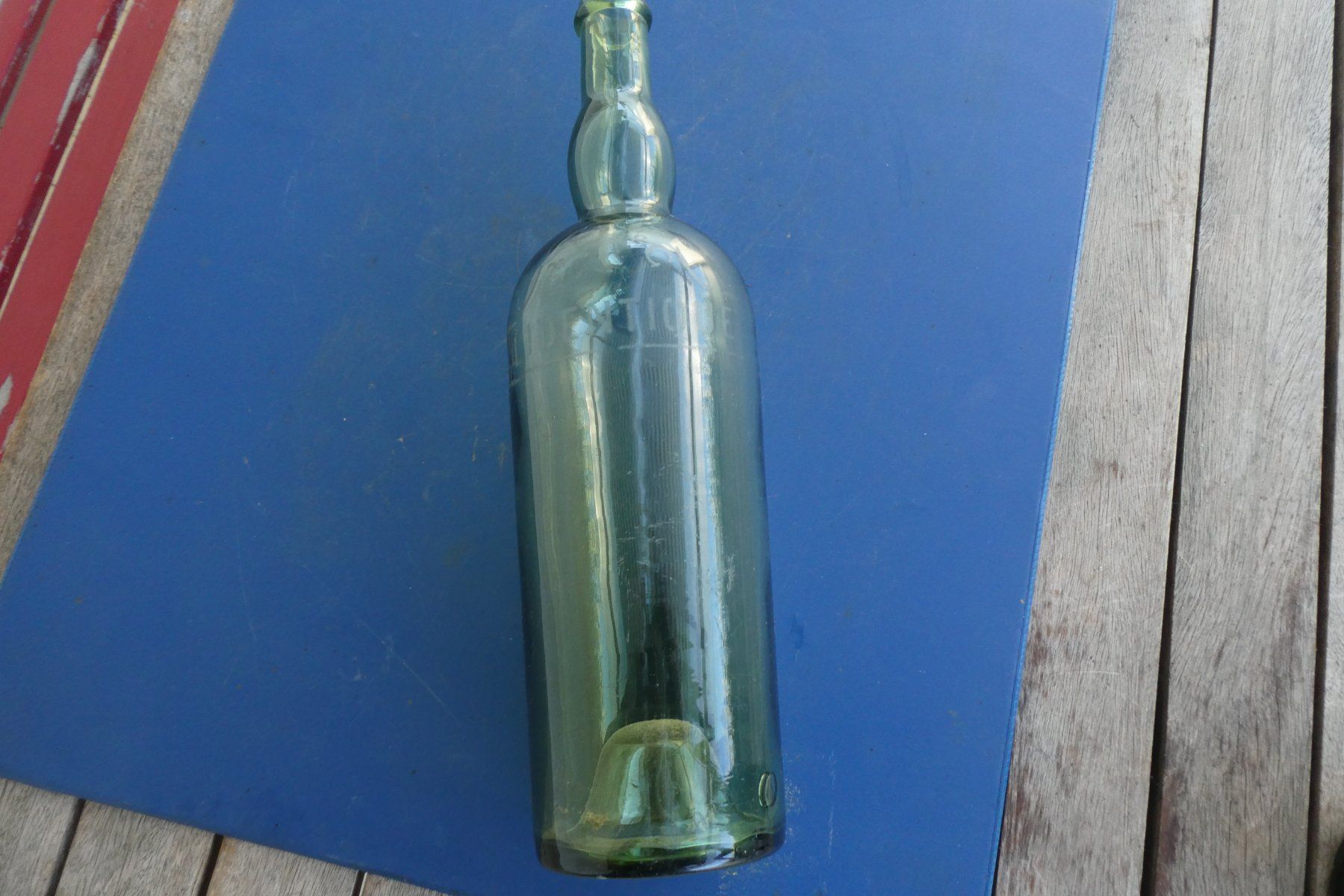 Flaschen: Ancienne bouteille L'identique – Gebraucht aus Fontaines NE von monloisir