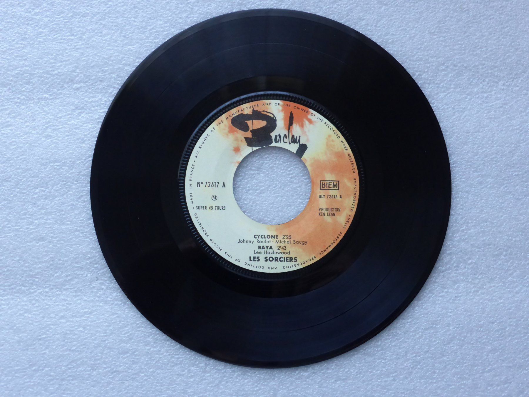 Dischi in vinile: Vinyl Single  EP LES SORCIERS – Usato da Küssnacht am Rigi venduto da Mondkinder 1