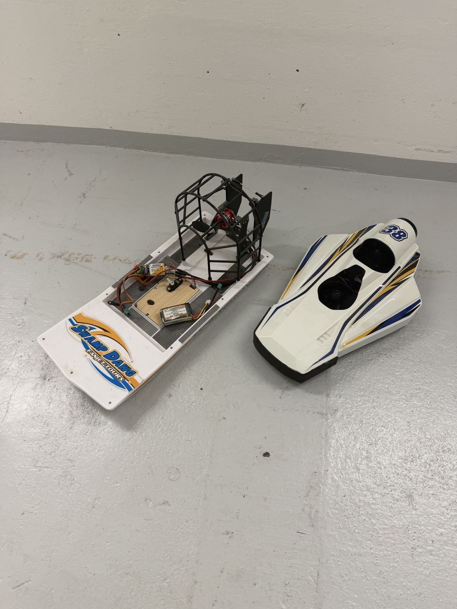 Modellismo RC: 2x RC Hoverboards / ferngesteuerte Modelle  – Usato da Wangen an der Aare venduto da Flo_kaufm