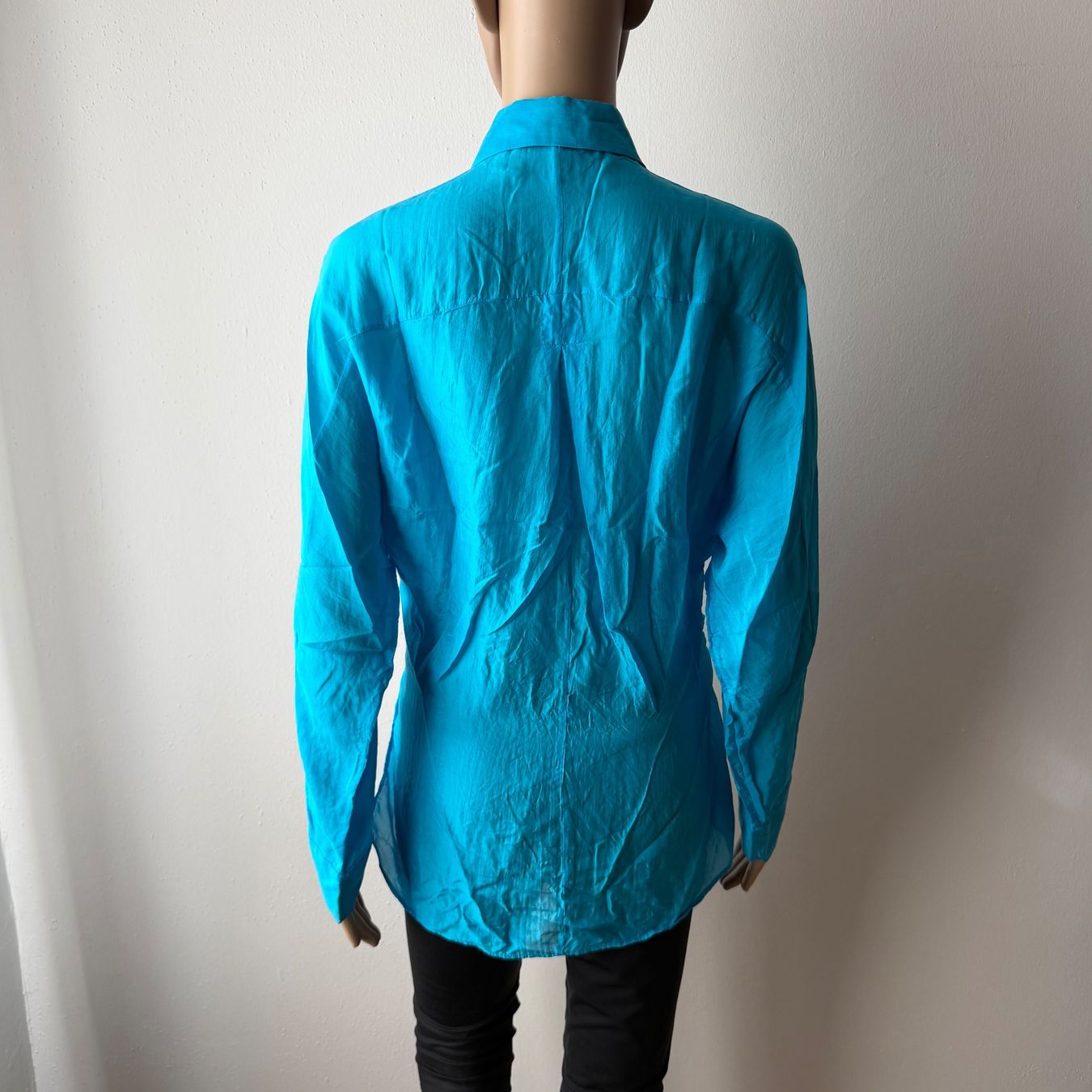 Massimo Dutti Blusen: MASSIMO DUTTI Seidenbluse mit Knotendetail 🩵 – Gebraucht aus Zürich von ClosetQueen 4
