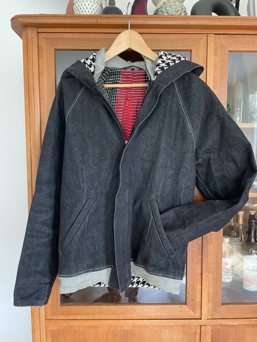 Kapuzenjacke von Zaralita (Gebraucht) in Bern für CHF – mit