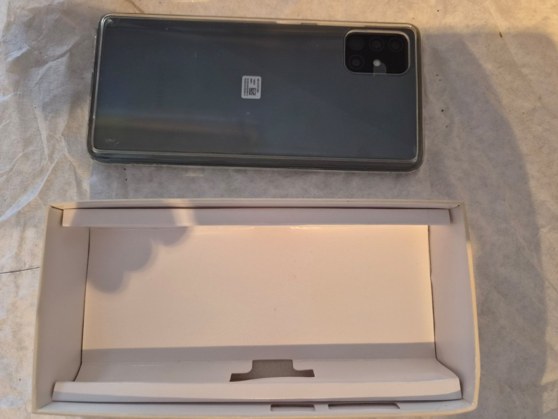 Samsung Handys / Smartphones: Samsung Galaxy A51 – Defekt aus Worben von Leuchu