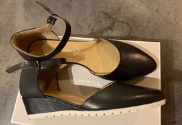 Babies noires cuir Tamaris p.40