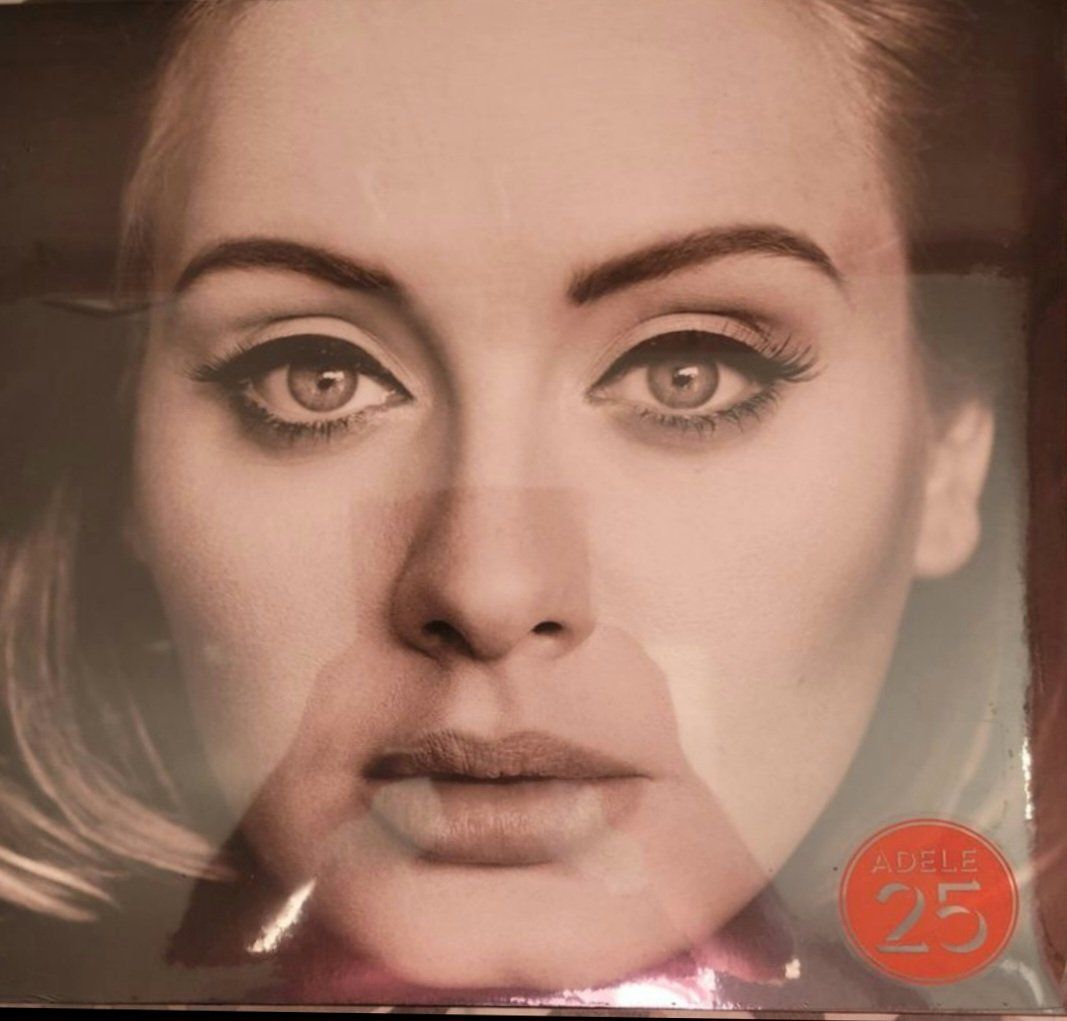 Schallplatten: Adele - 25 – Neu und originalverpackt aus St-Gingolph von