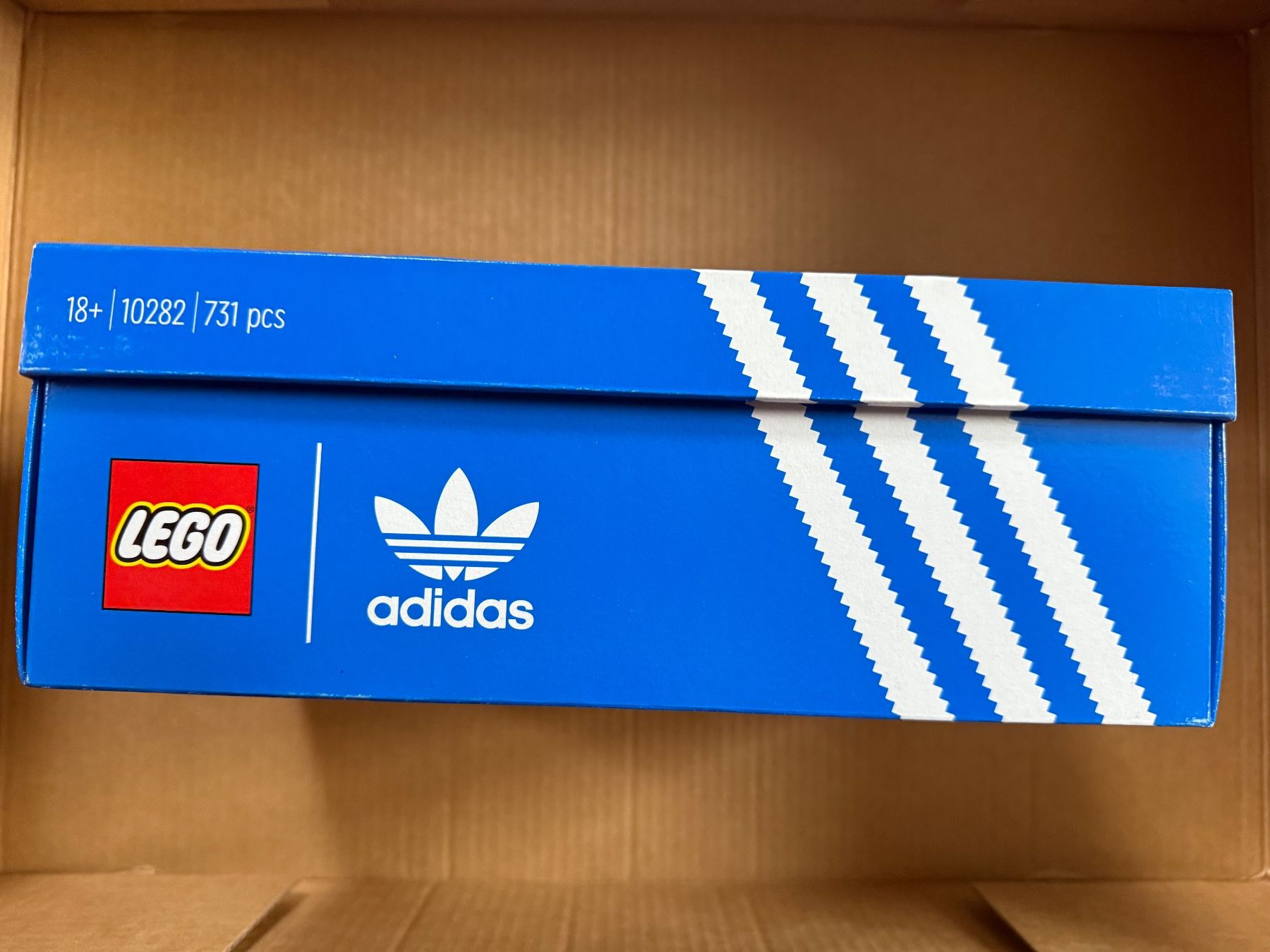 Lego Kit di costruzioni: Lego Adidas 10282 – Nuovo e nell'imballaggio originale da Basel venduto da zekzek 1