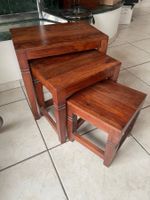 Anciennes Tables Gigognes en Bois Massif