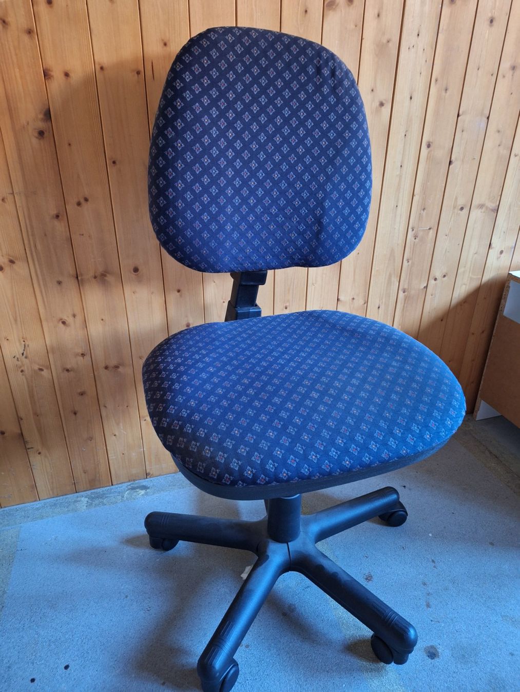 Rollstühle: Bürostuhl – Gebraucht aus Kleindöttingen von jerry_boy